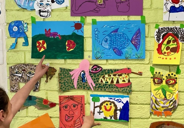 Scribble & Sketch: A Free Family Art Exhibition in Bristol Scribble & Sketch: A Free Family Art Exhibition in Bristol