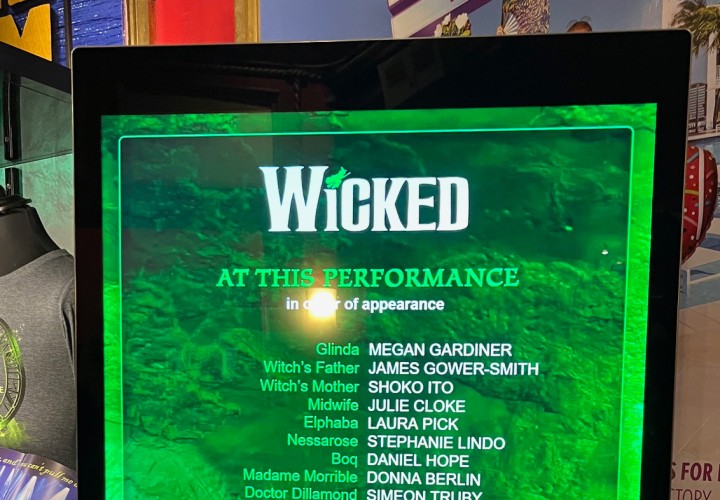Wicked the musical: a review Wicked the musical: a review