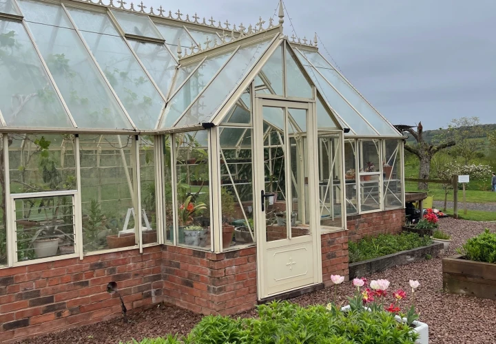 The Apple Tree Kitchen, Clifton, Worcestershire