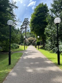 Aqua Sana, Longleat Forest